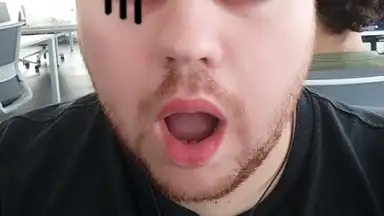 YouCam Fun скриншот 2