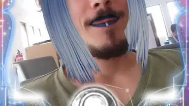 YouCam Fun скриншот 7