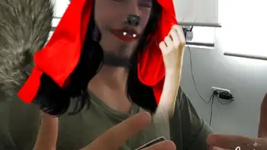 YouCam Fun скриншот 12